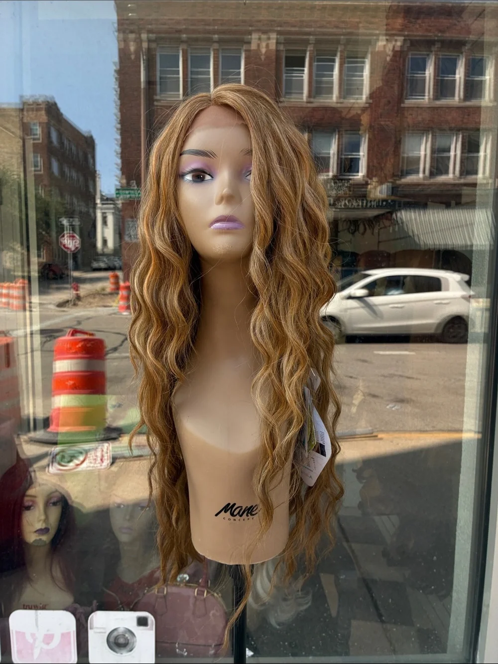 Long Wavy Wig - Honey Blonde